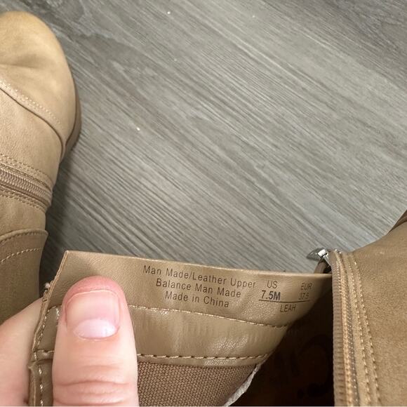 Circus by Sam Edelman Leah Beige Fringe Side Zip Stacked Heel Booties Size 7.5 - Picture 8 of 10